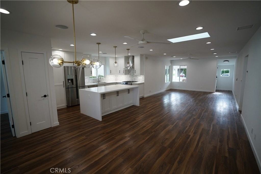 4466 Sherman Oaks Cir - Photo 5 of 24