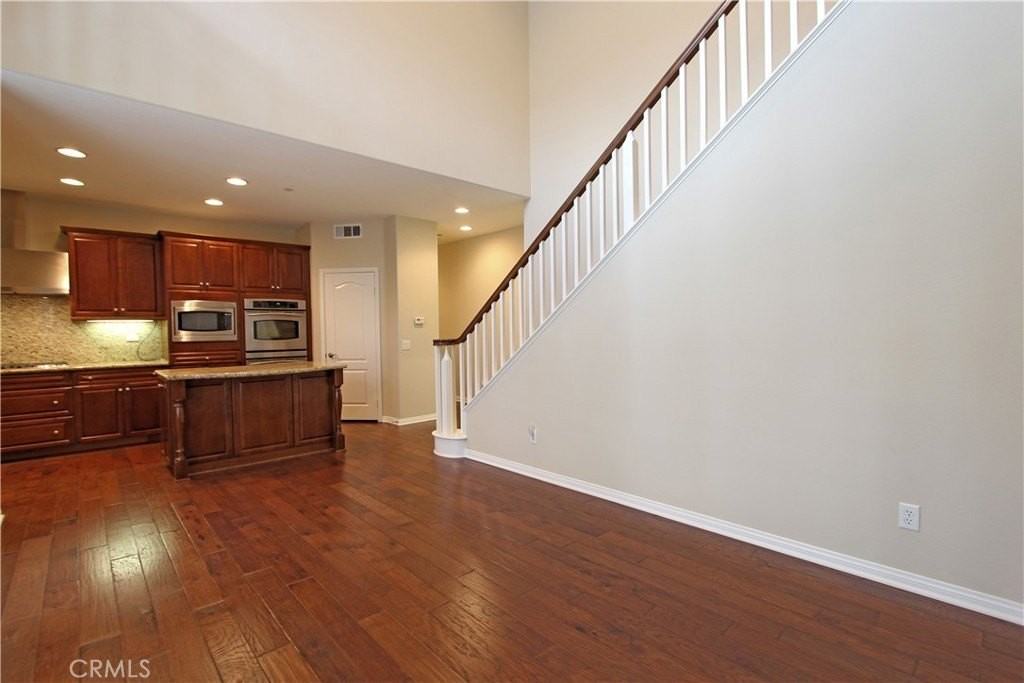 39 Bamboo - Photo 4 of 31