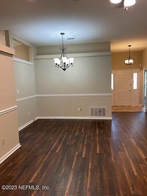 1350 Portside Dr - Photo 3 of 24