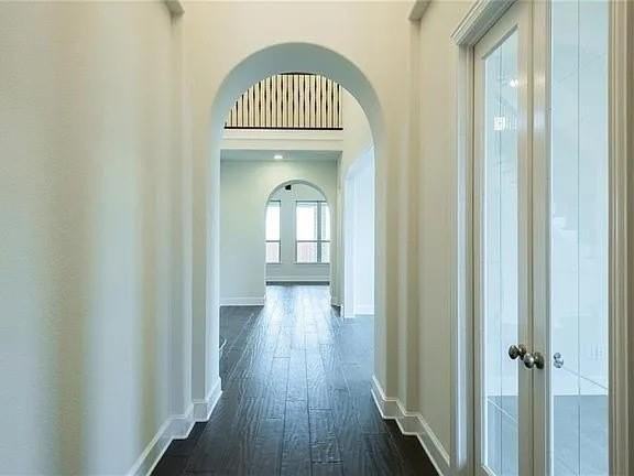 16138 Moonseed Rd - Photo 2 of 24