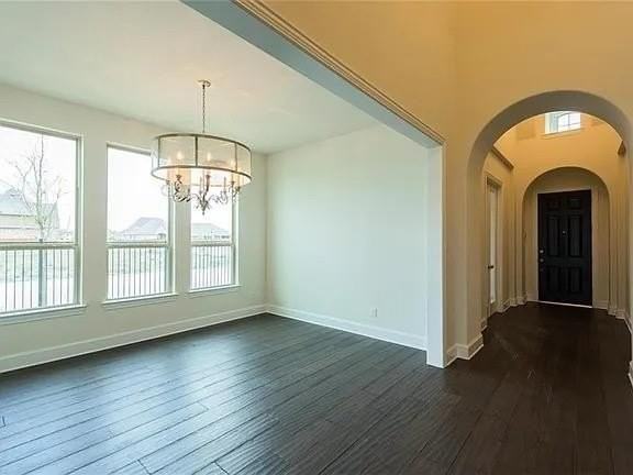 16138 Moonseed Rd - Photo 4 of 24