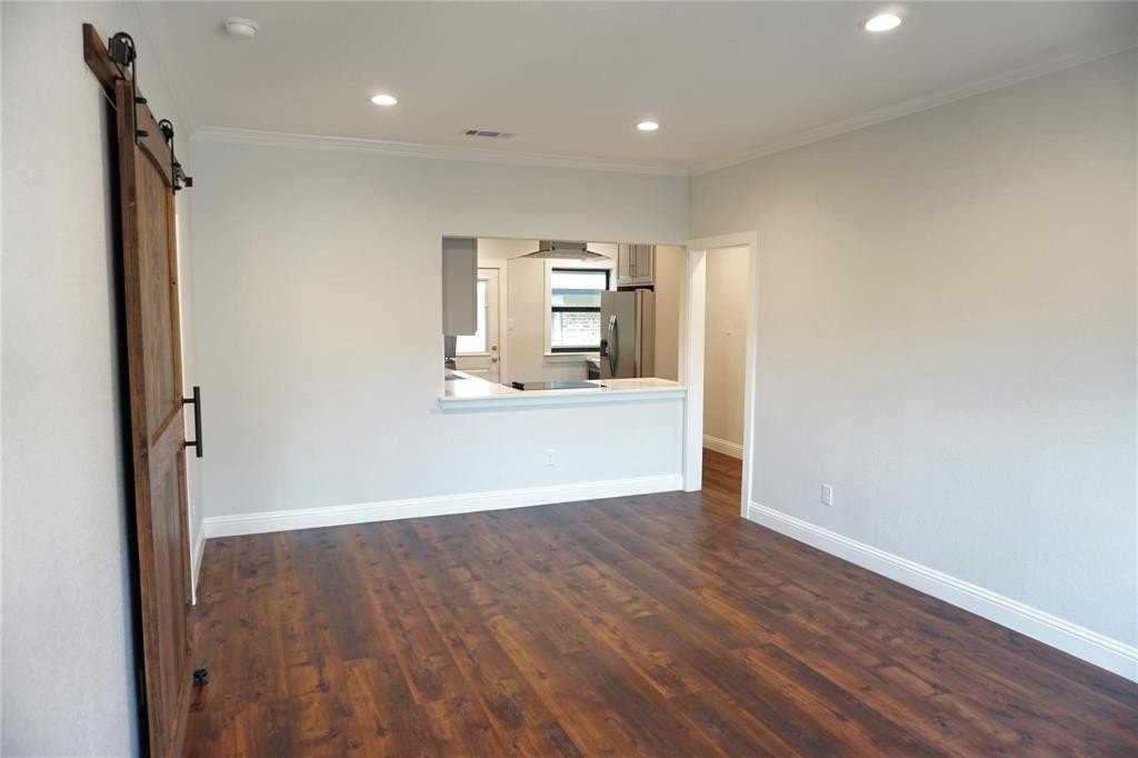 10730 Park Village Pl #C - Photo 4 of 13