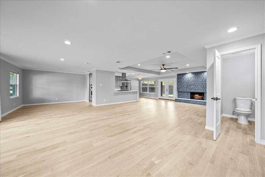 12408 Cedar Bend Dr - Photo 7 of 40