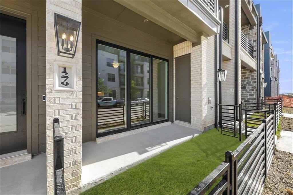 1279 Doris May Dr - Photo 3 of 23