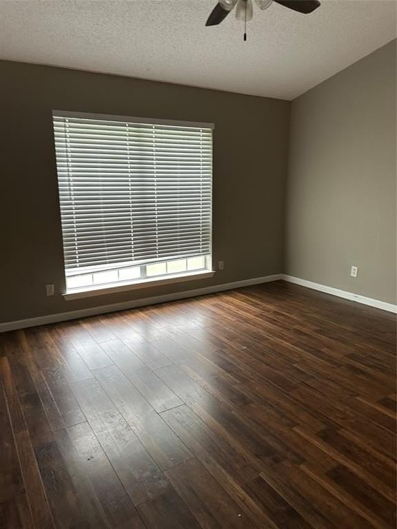 1133 Woodrow Dr - Photo 4 of 12