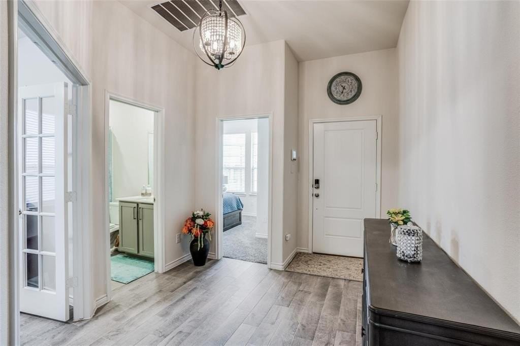 3208 Brady Starr Dr - Photo 4 of 25