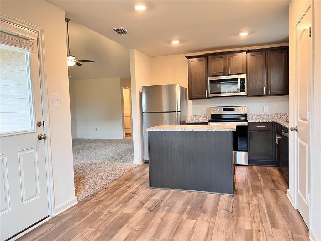 108 Telegraph Trl - Photo 7 of 19