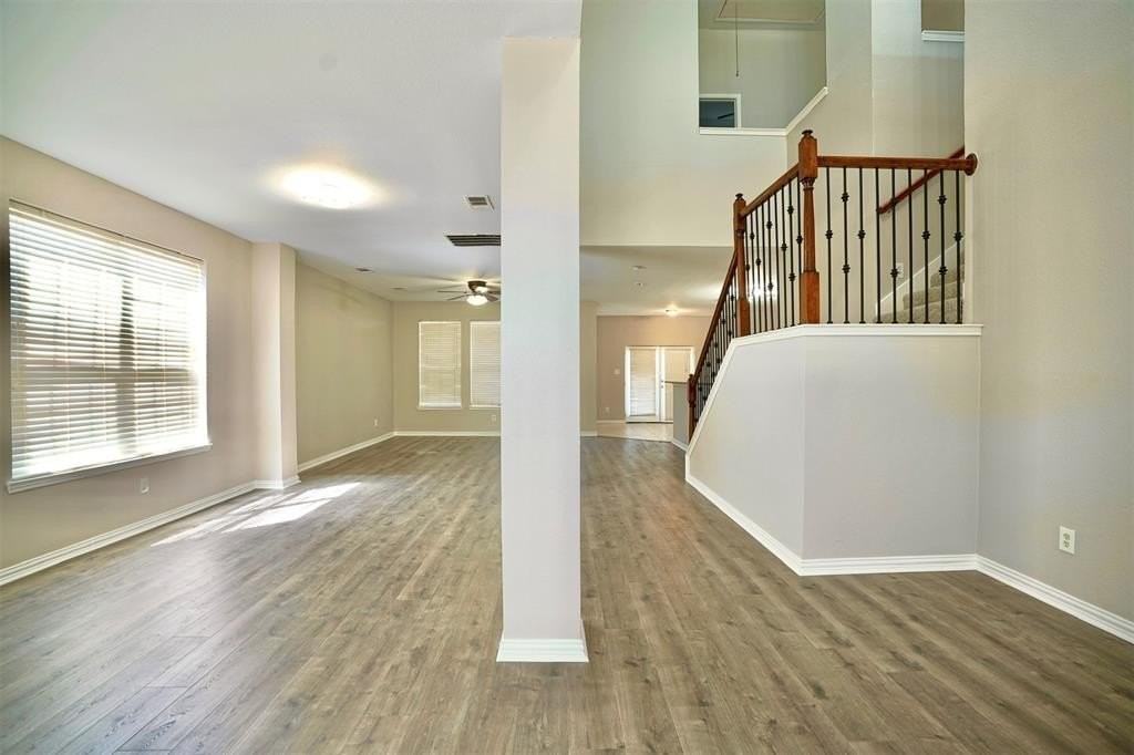 6629 Scottsdale Way - Photo 3 of 25