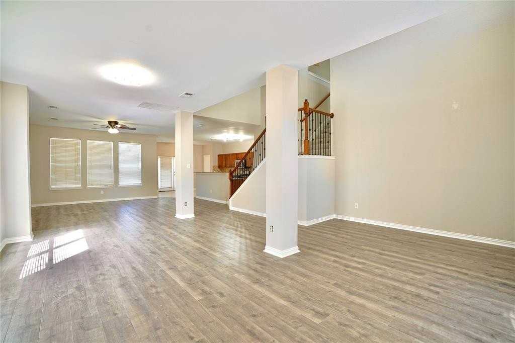 6629 Scottsdale Way - Photo 4 of 25