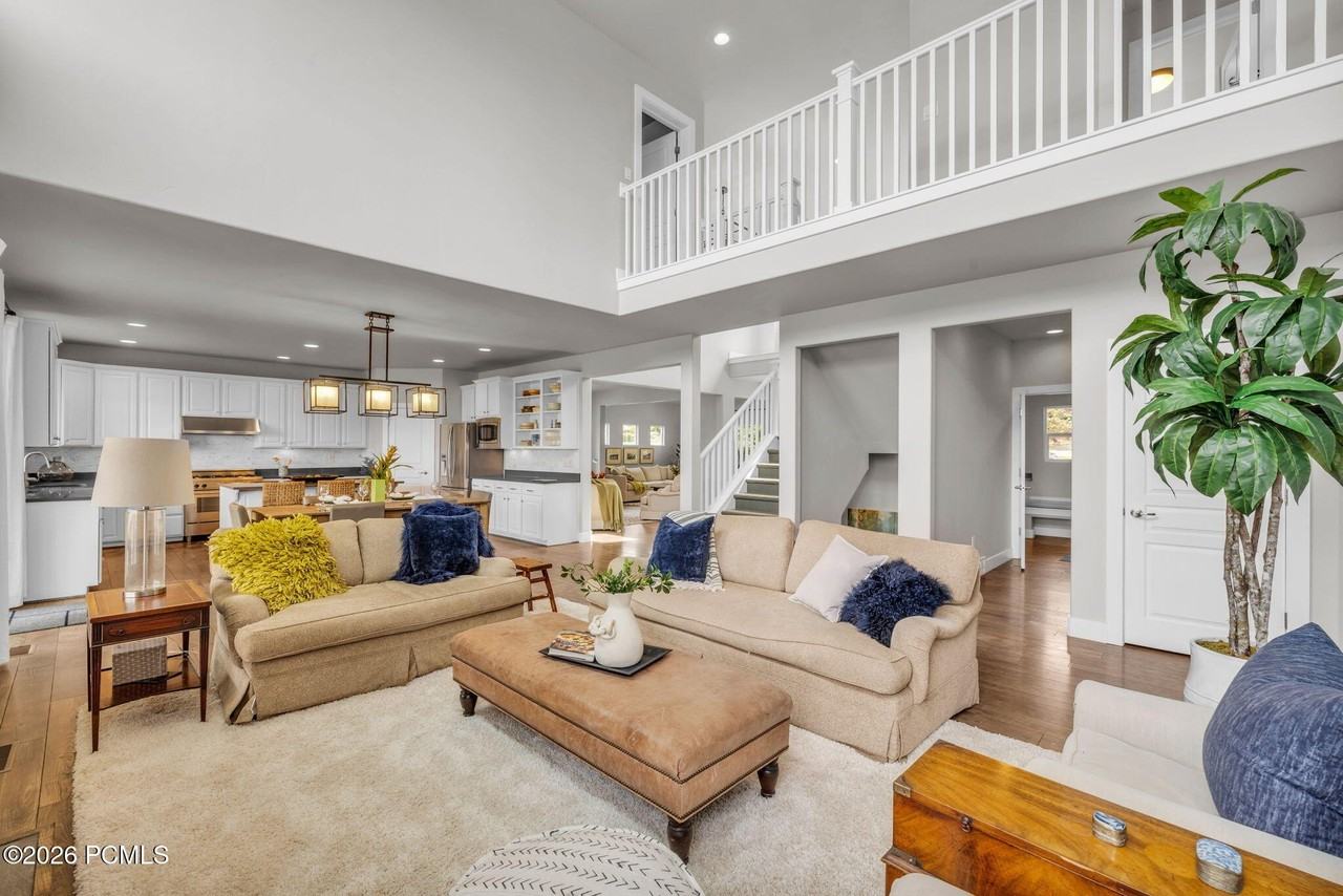 504 S Lindsay Spring Rd - Photo 6 of 50