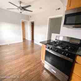 6738 N Glenwood Ave #A - Photo 2 of 8