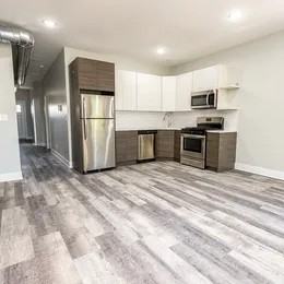 1609 W Rascher Ave #A - Photo 7 of 8