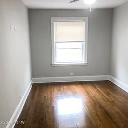 4055 N Francisco Ave #A - Photo 6 of 8