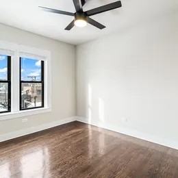 2522 W Superior St #A - Photo 5 of 8