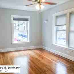 2909 N Seminary Ave #A - Photo 2 of 6