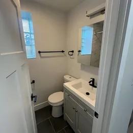 3929 N Southport Ave #A - Photo 5 of 8