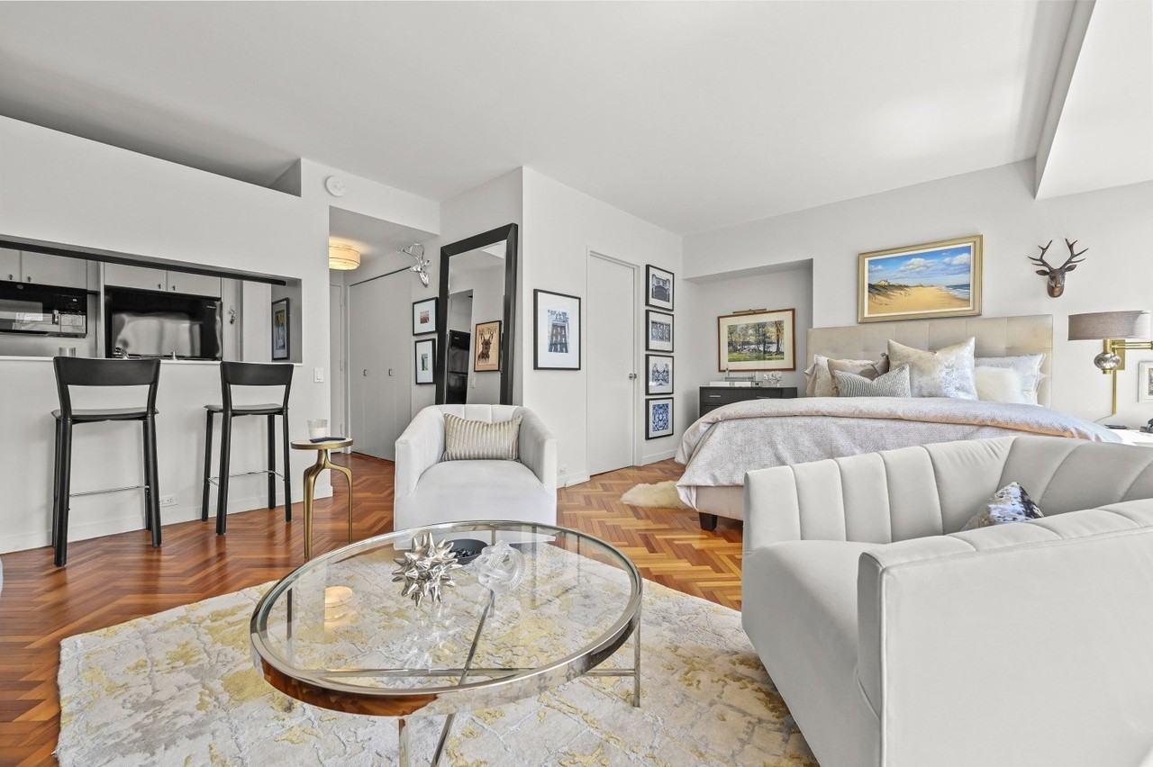 150 W 56th St #3409 - Photo 3 of 11