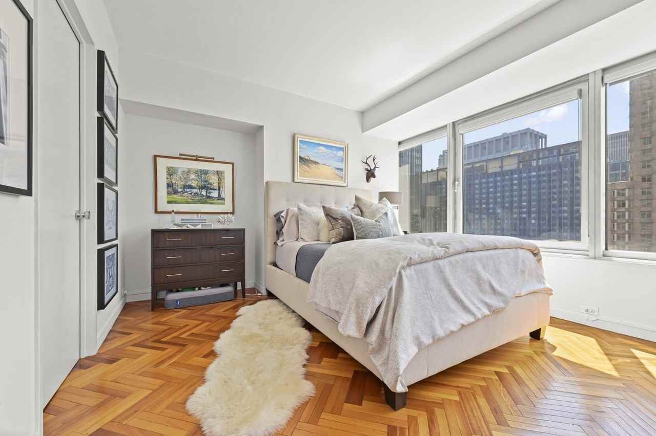 150 W 56th St #3409 - Photo 6 of 11