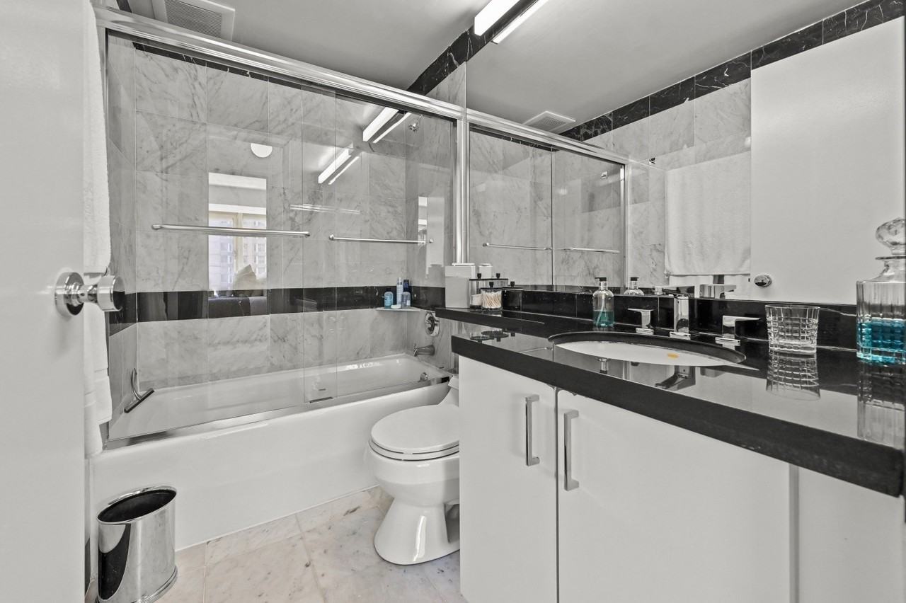 150 W 56th St #3409 - Photo 7 of 11