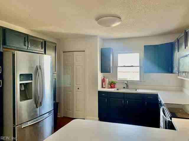 19489 Barrow Rd - Photo 2 of 11