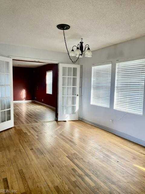 19489 Barrow Rd - Photo 3 of 11