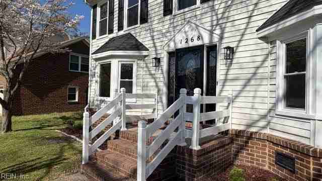 1268 Belvoir Ln - Photo 3 of 50