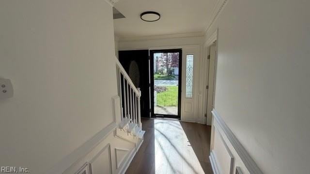 1268 Belvoir Ln - Photo 4 of 50