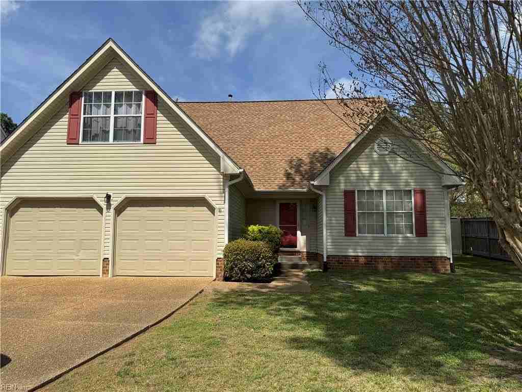 953 Heathland Dr - Photo 2 of 40