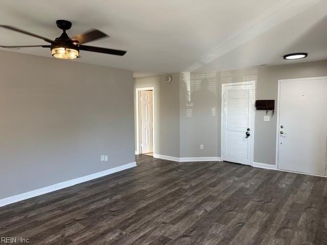 421 Harbour Pt #103 - Photo 6 of 50