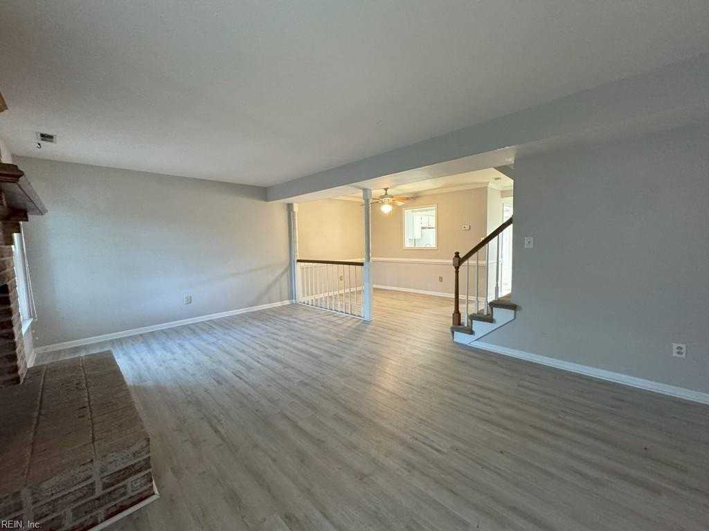 403 Lake Havasu Dr - Photo 4 of 20