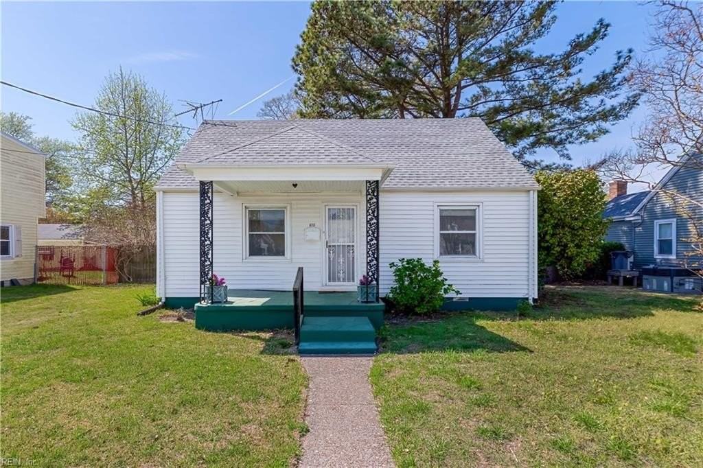 8717 Tidewater Dr - Photo 2 of 27