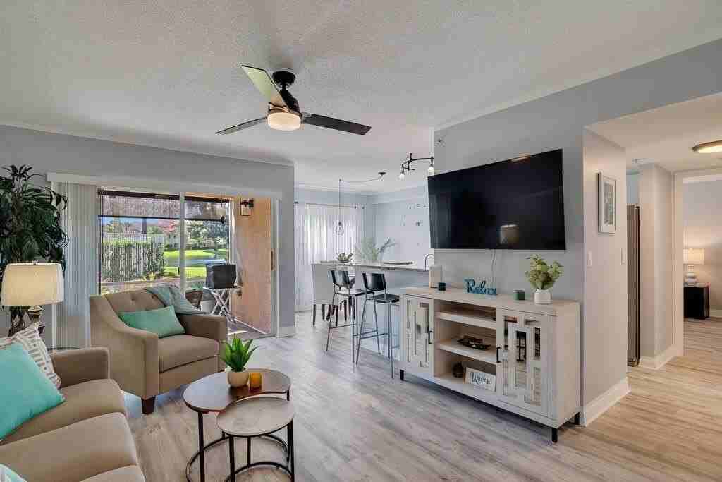 1670 N 42nd Cir #102