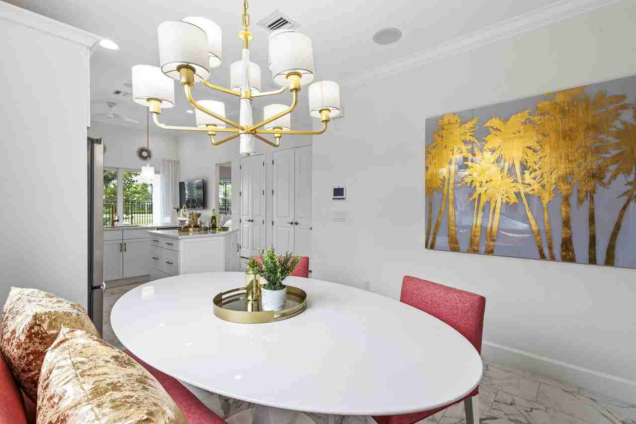 16181 Oakview Dr - Photo 7 of 44