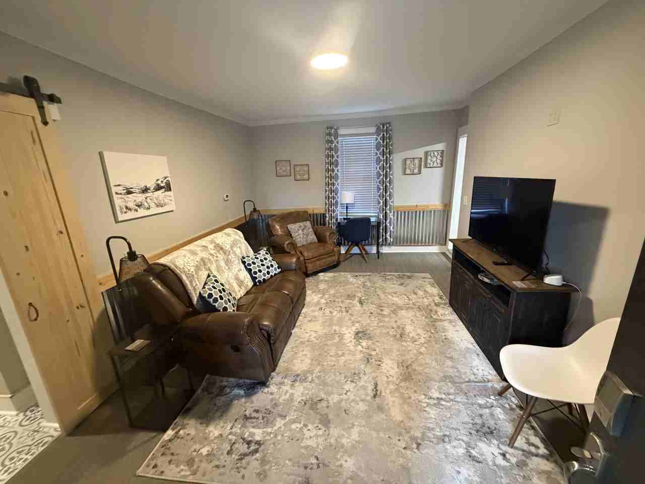 404B Washington St #1 - Photo 7 of 8