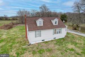 featured image of 1111 Bayview Rd