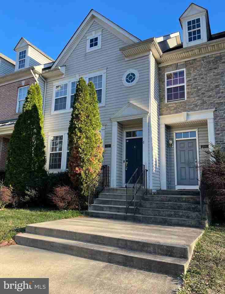 21910 Weeping Willow Ln - Photo 2 of 24