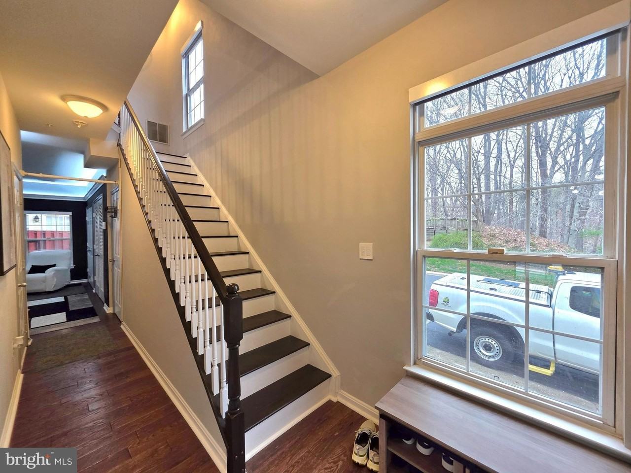 5300 Arapaho Ln - Photo 3 of 38