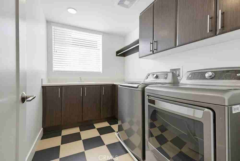 75 Lennox - Photo 5 of 50