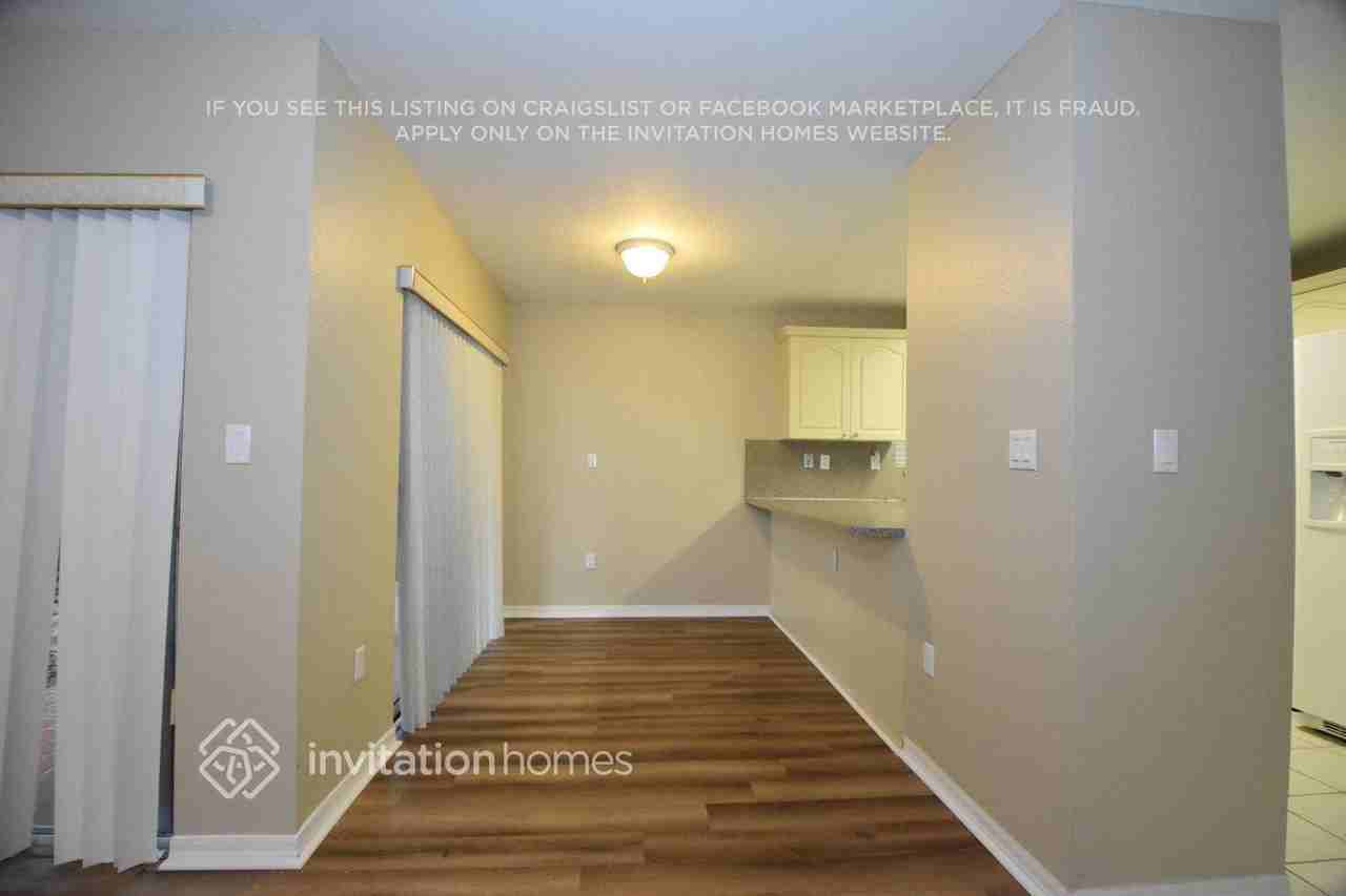 10522 Sw 161st Ave - Photo 6 of 16