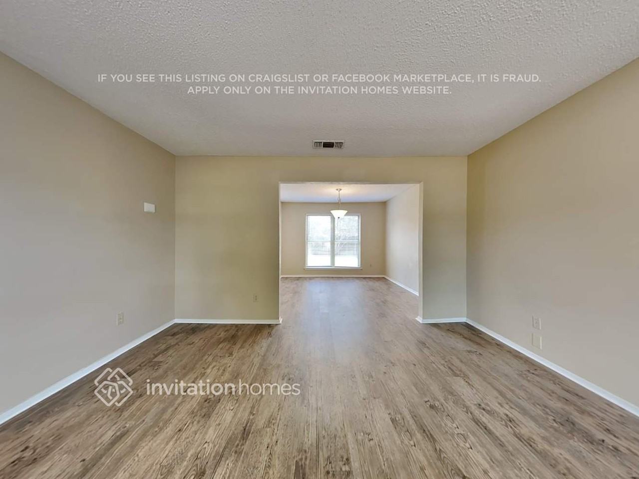 2614 Remmington Dr - Photo 4 of 23