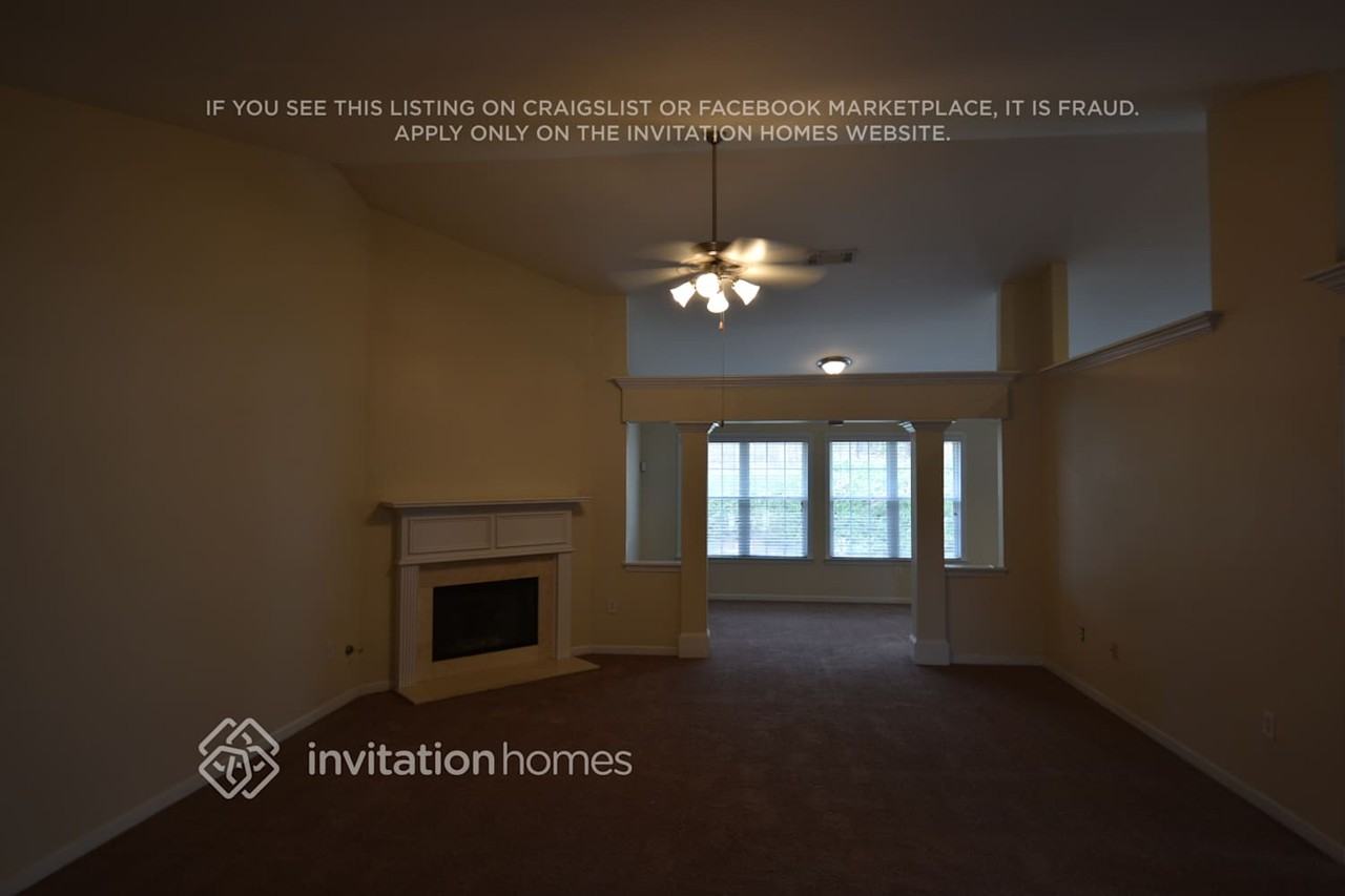 1320 Martins Down Dr - Photo 3 of 13