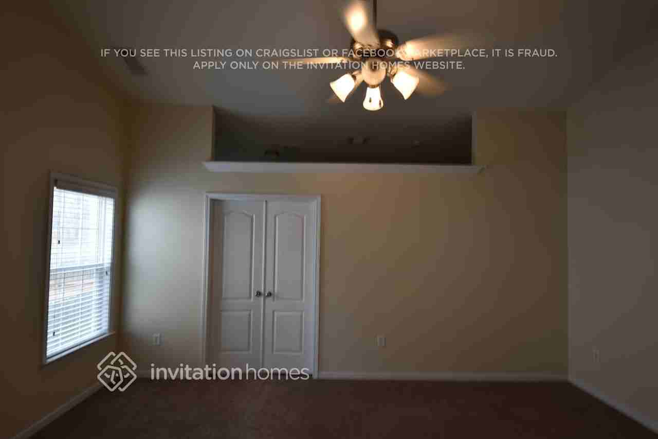 1320 Martins Down Dr - Photo 7 of 13