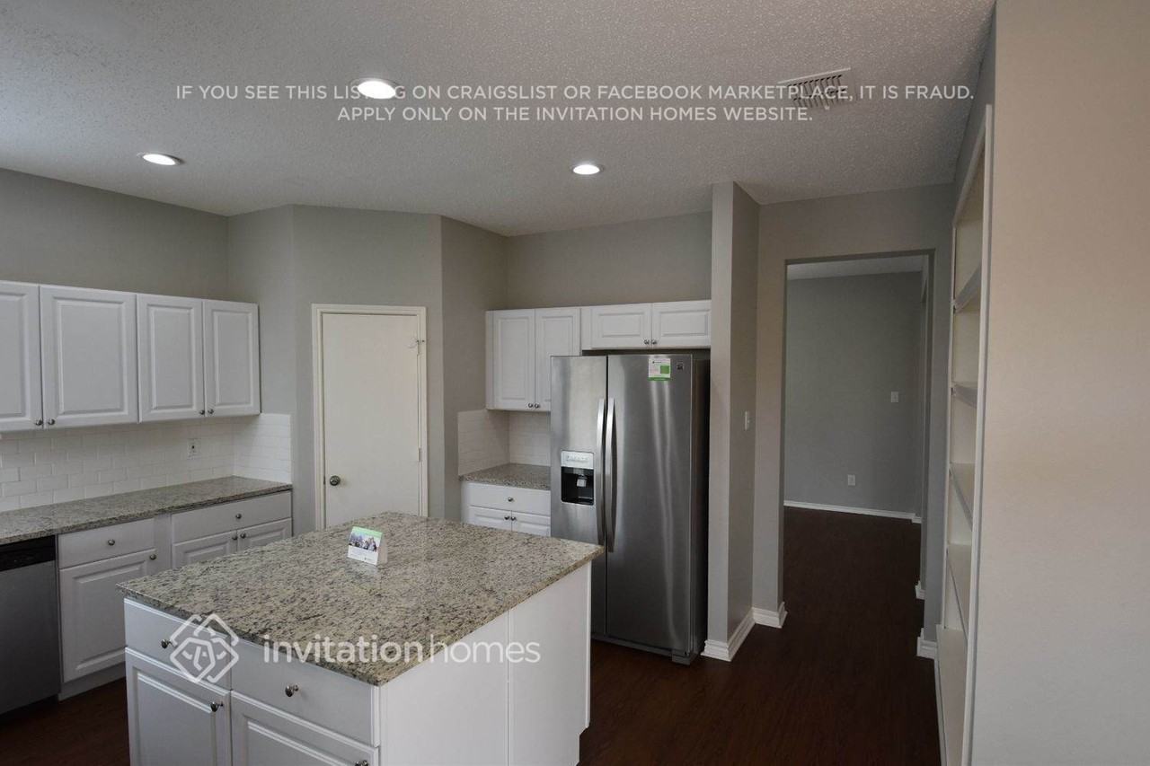 6805 Dougal Ave - Photo 7 of 24