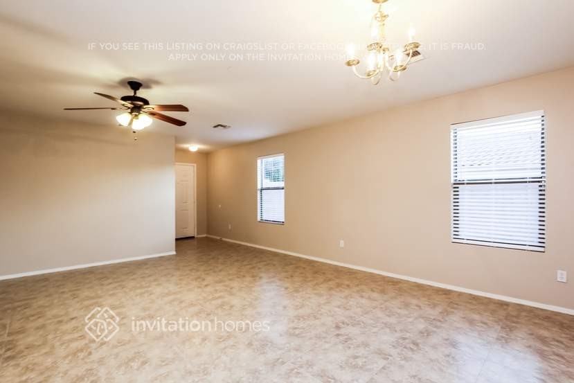 14548 N 157th Cir - Photo 5 of 17