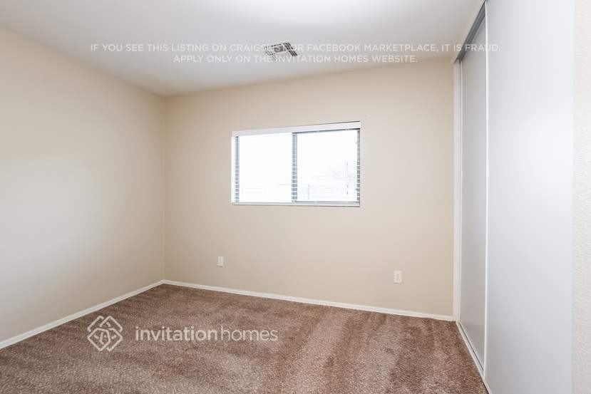 14548 N 157th Cir - Photo 7 of 17