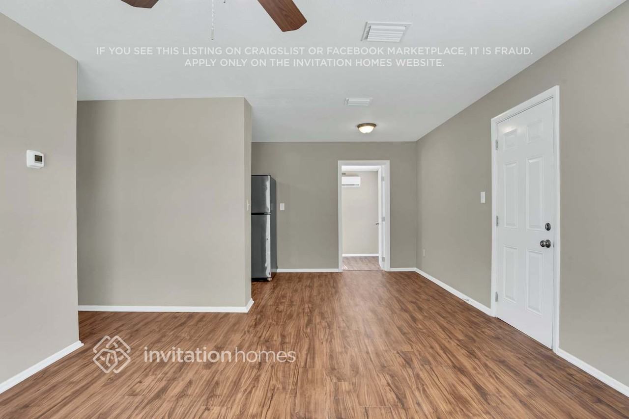 3307 W South St - Photo 4 of 25