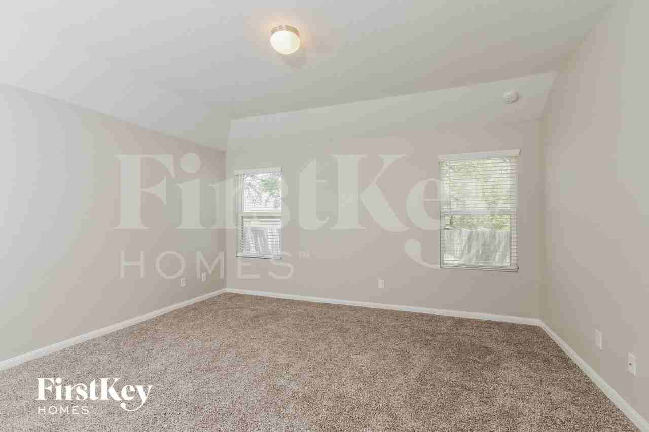 14935 Cheshire Way - Photo 7 of 15