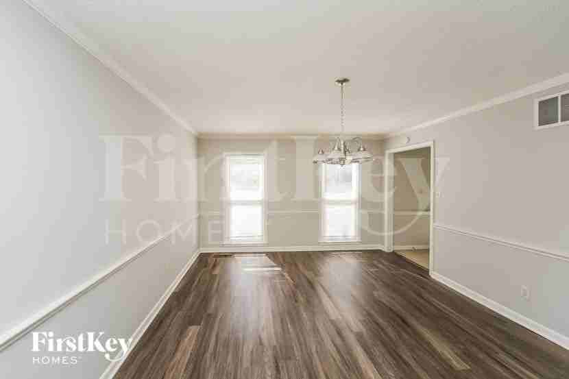 2220 Nutbush Pl - Photo 5 of 15