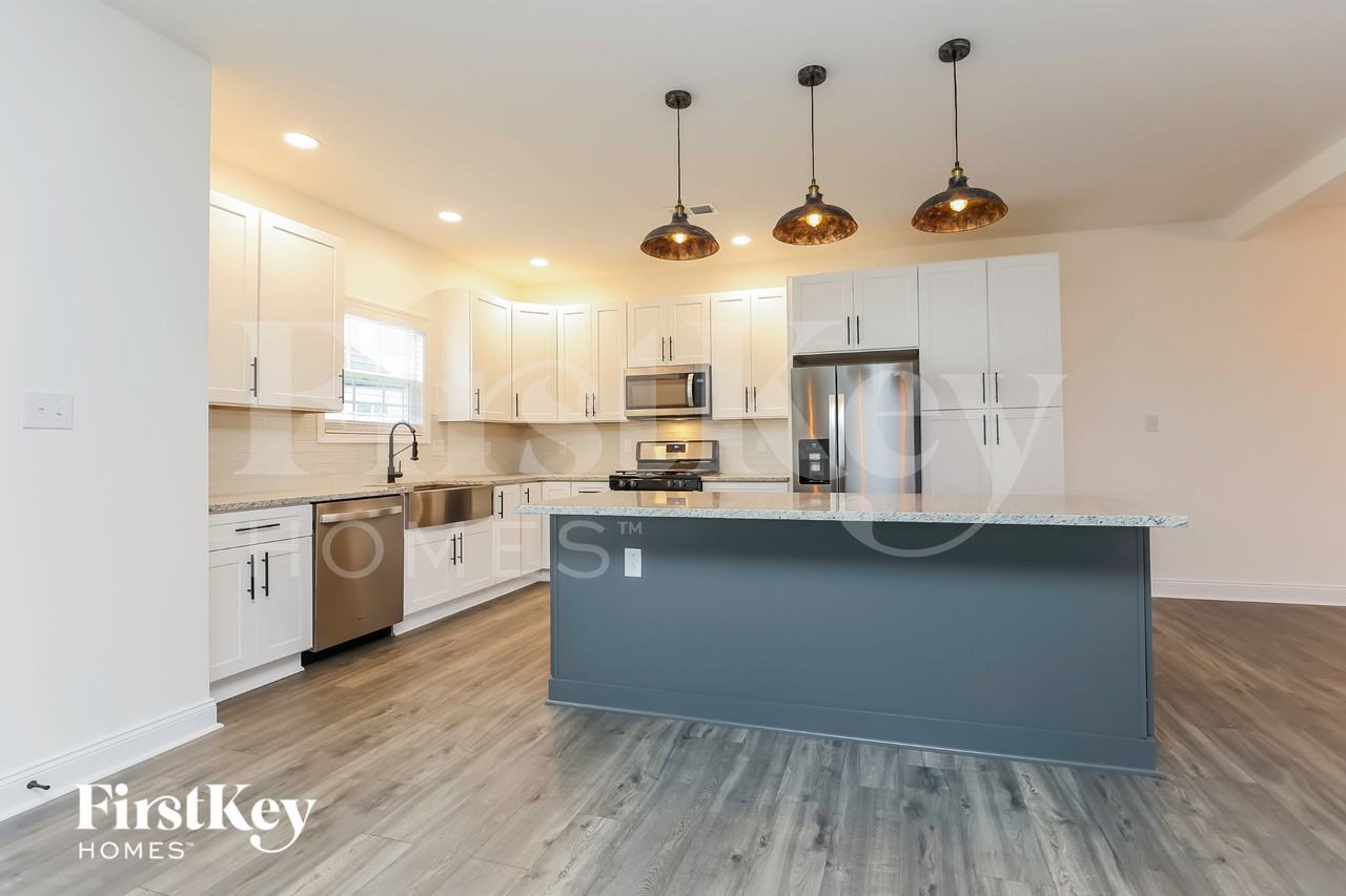 516 Dexter Dr - Photo 6 of 15