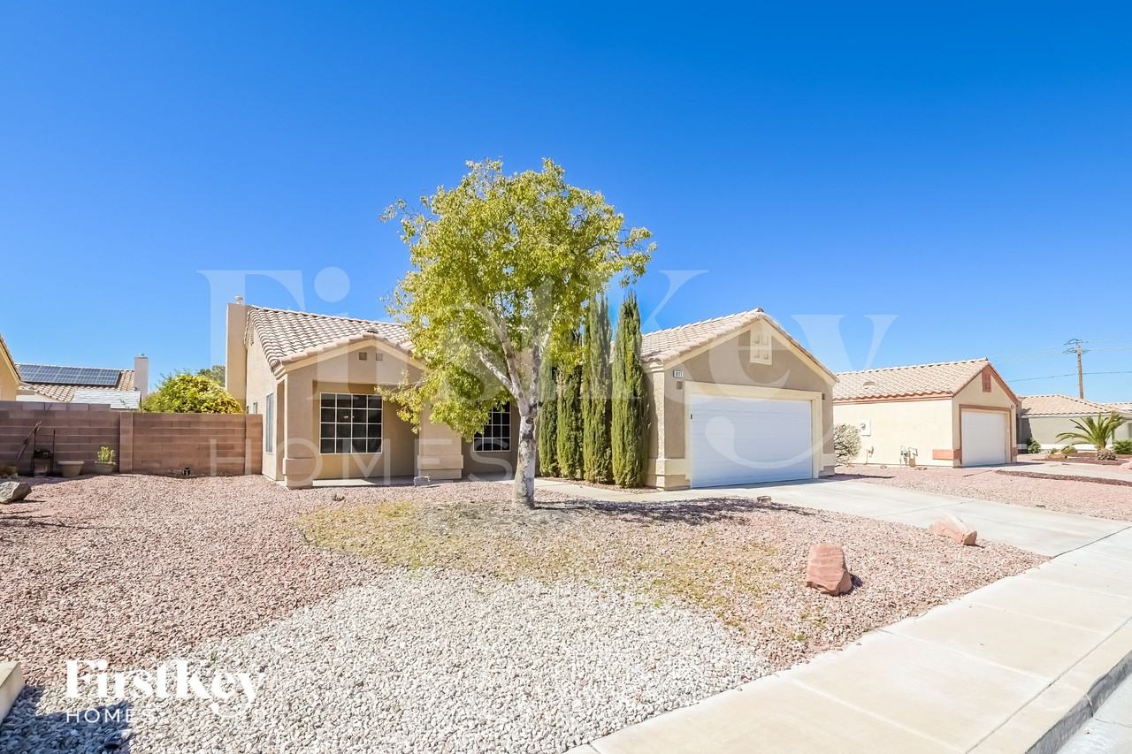 811 Mesa Pine Ct - Photo 2 of 14